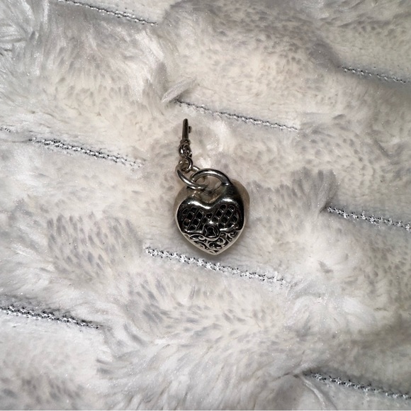 PANDORA | S925 Ale Heart Key Charm Lock - Picture 4 of 4